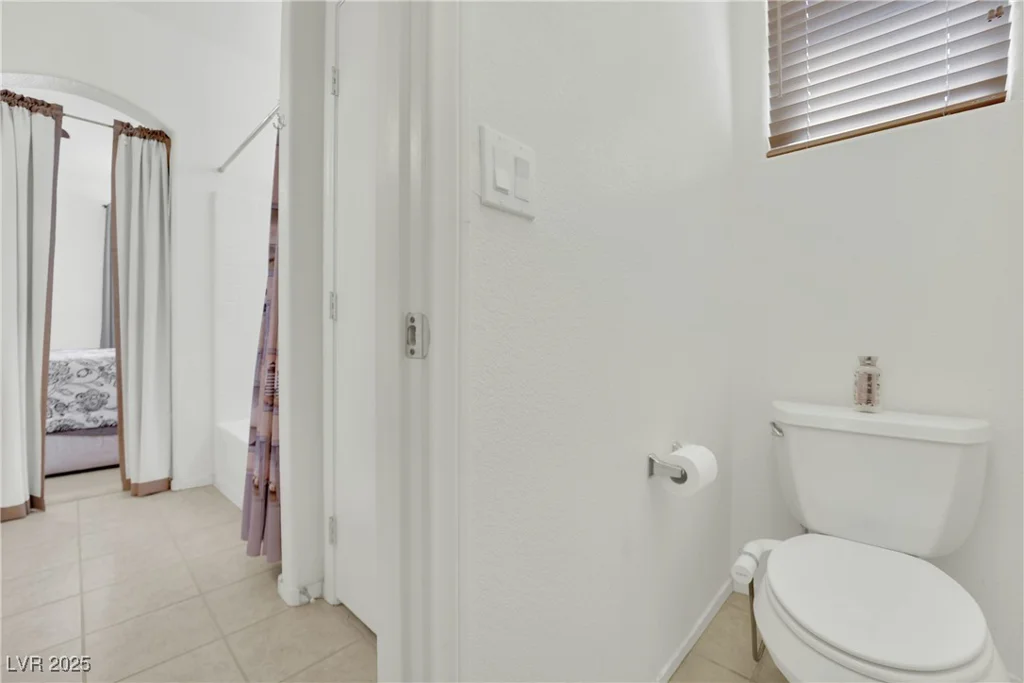 6705 Frances Celia, Las Vegas, NV 89122