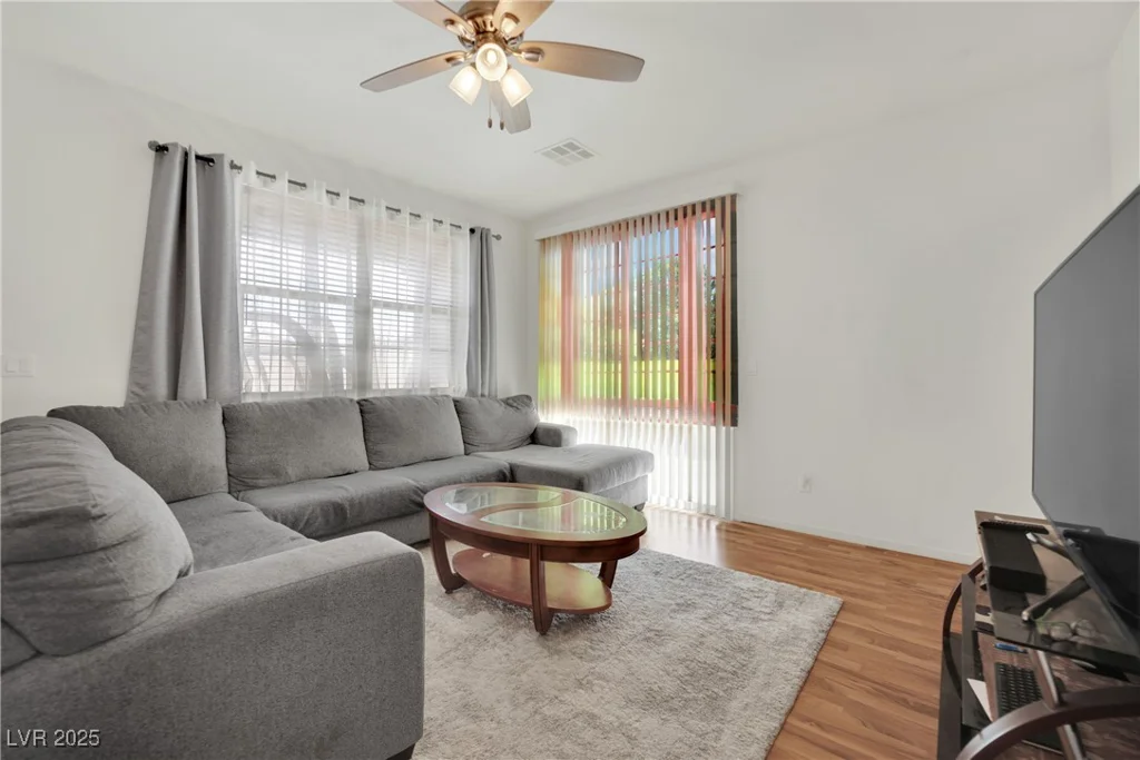 6705 Frances Celia, Las Vegas, NV 89122