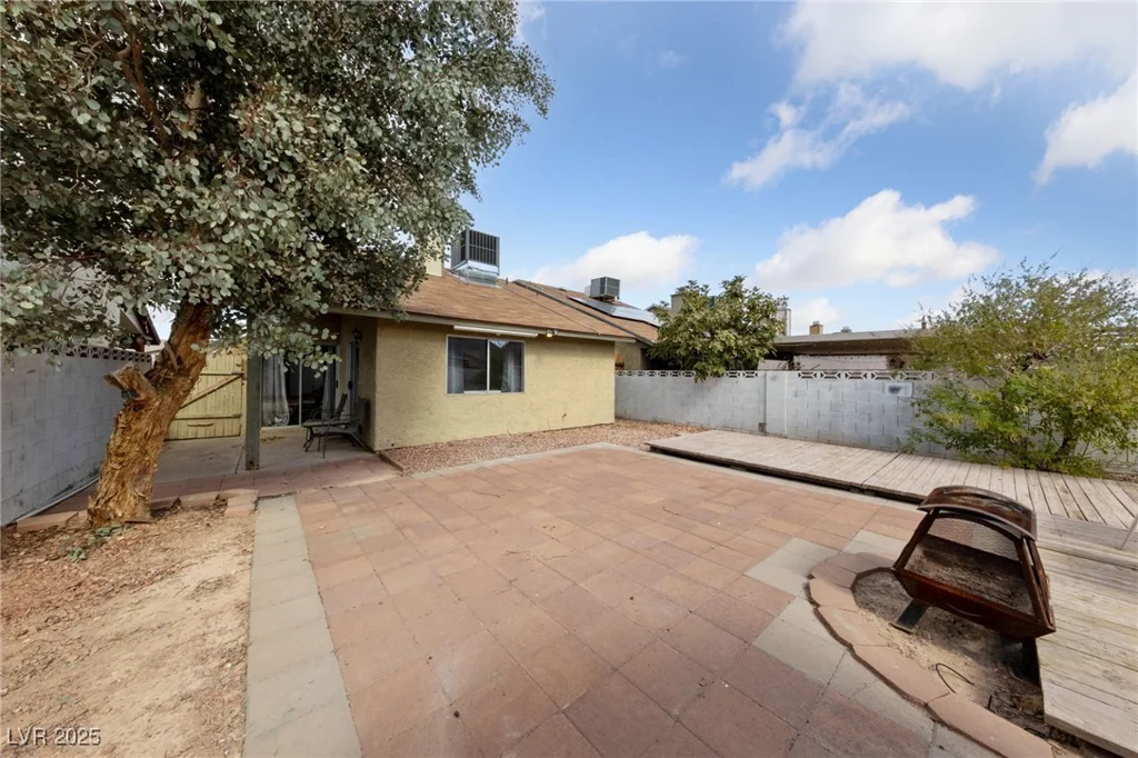 504 Crony, Henderson, NV 89011