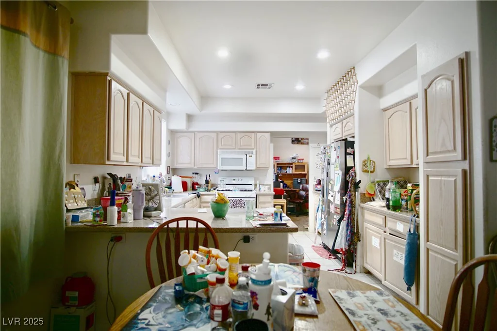 5412 Rainbows End, Las Vegas, NV 89149