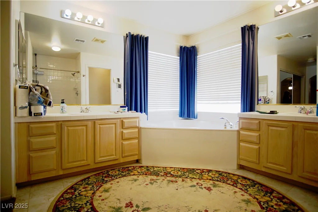 5412 Rainbows End, Las Vegas, NV 89149