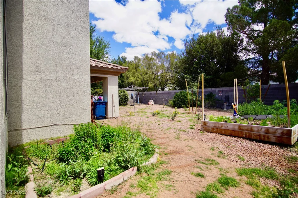 5412 Rainbows End, Las Vegas, NV 89149