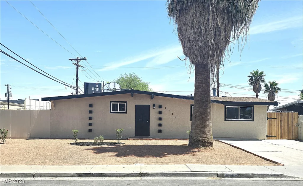 1836 McDaniel, North Las Vegas, NV 89030