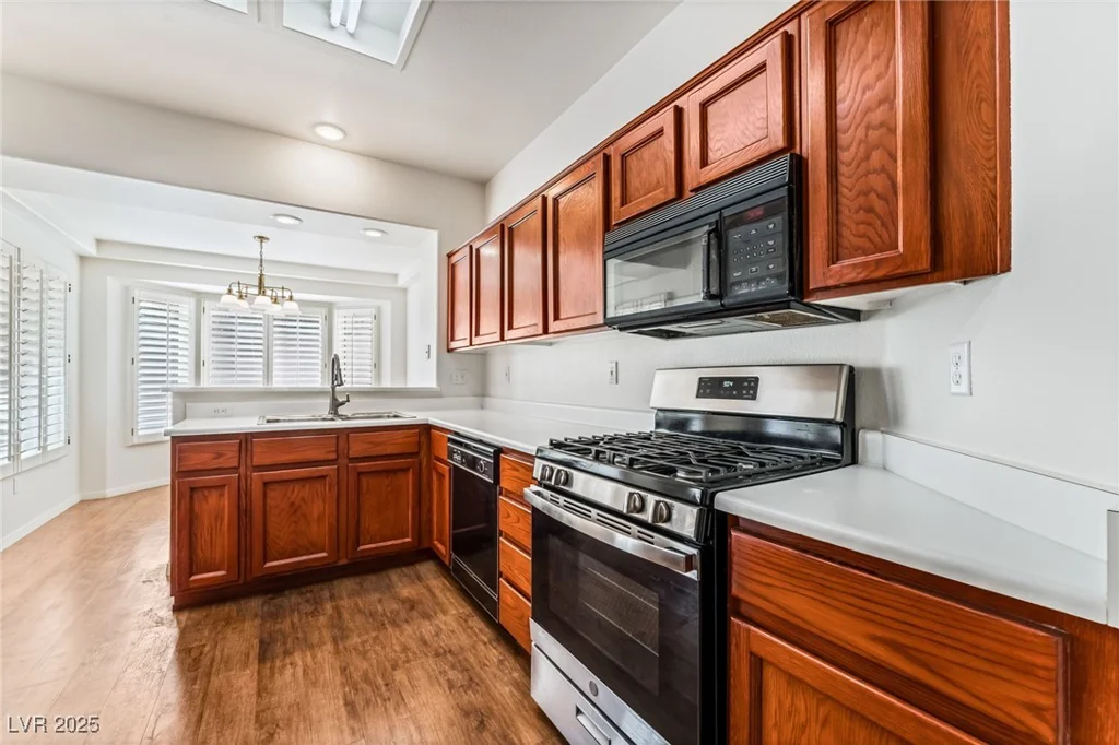 10029 Netherton, Las Vegas, NV 89134