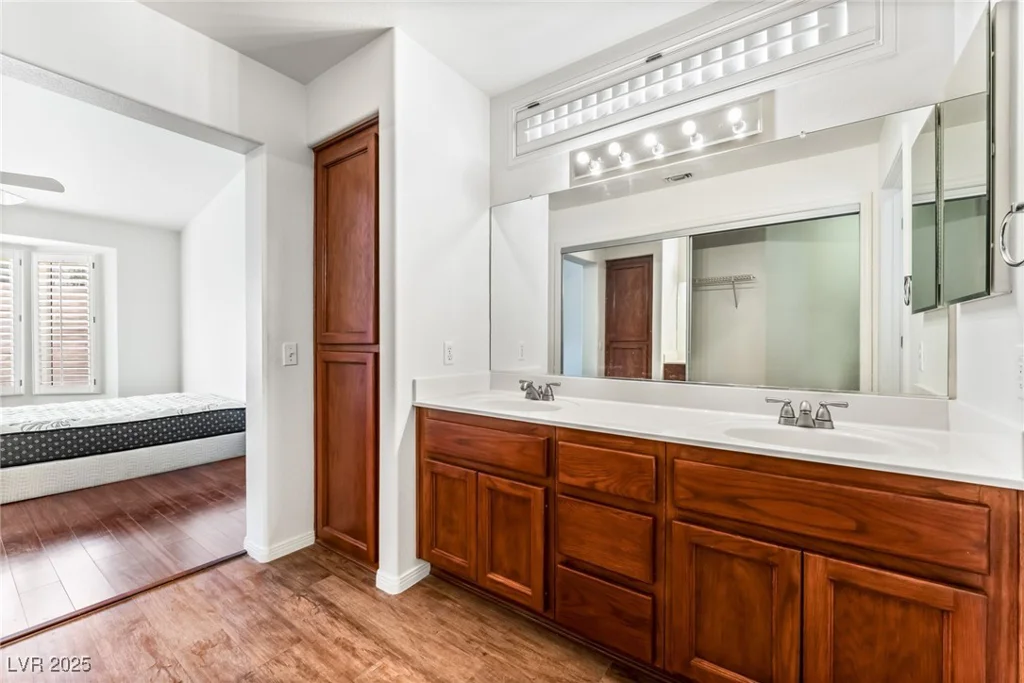 10029 Netherton, Las Vegas, NV 89134
