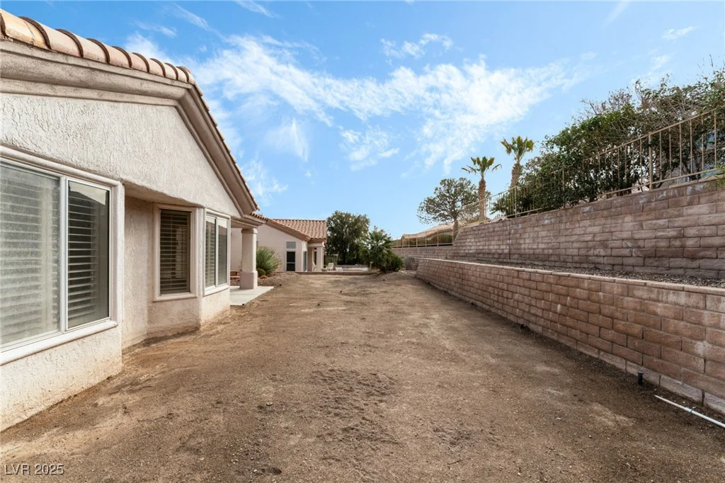 10029 Netherton, Las Vegas, NV 89134
