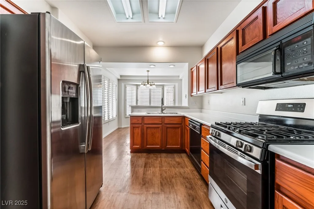 10029 Netherton, Las Vegas, NV 89134