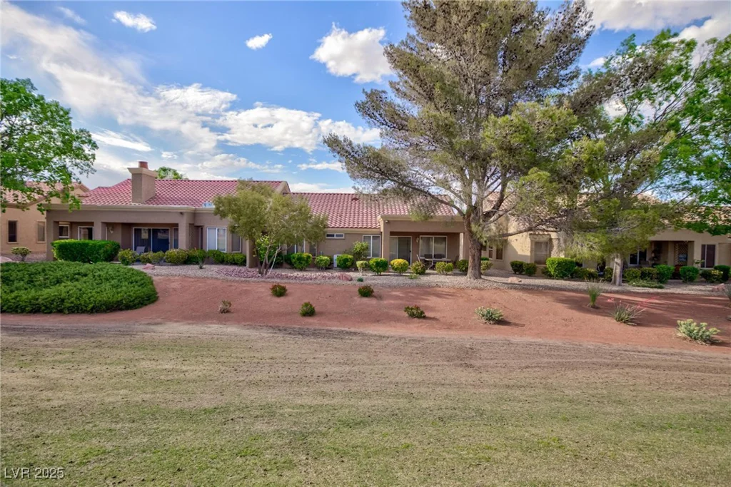 8901 Litchfield, Las Vegas, NV 89134
