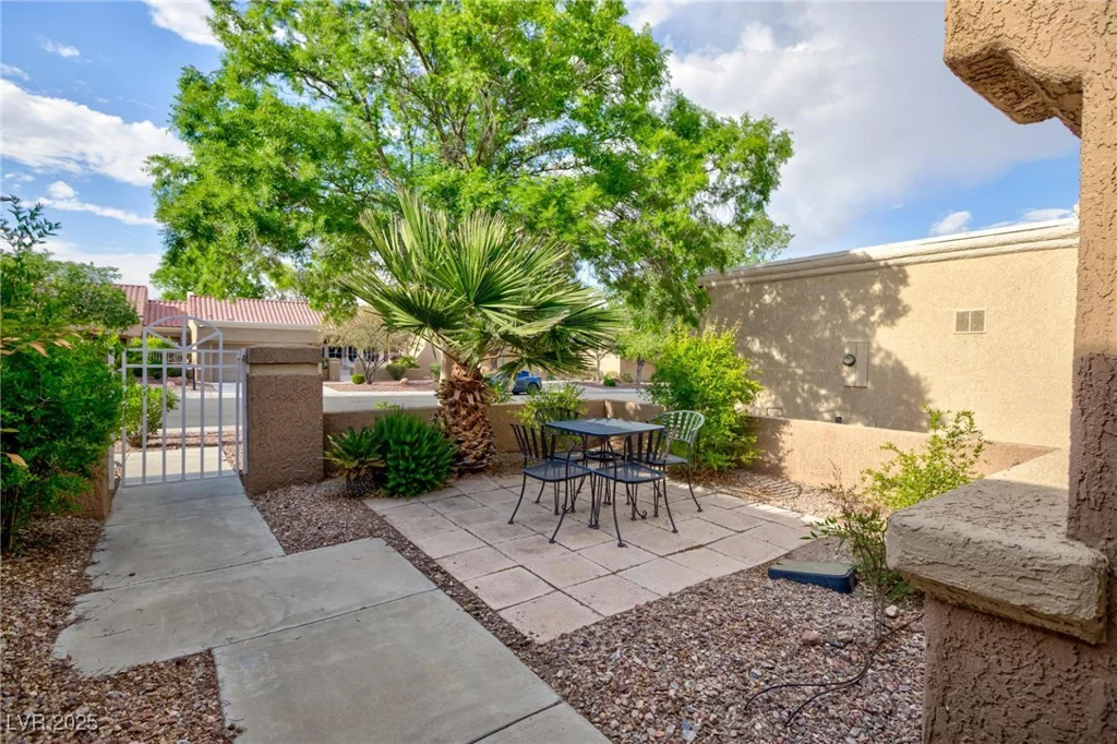 8901 Litchfield, Las Vegas, NV 89134