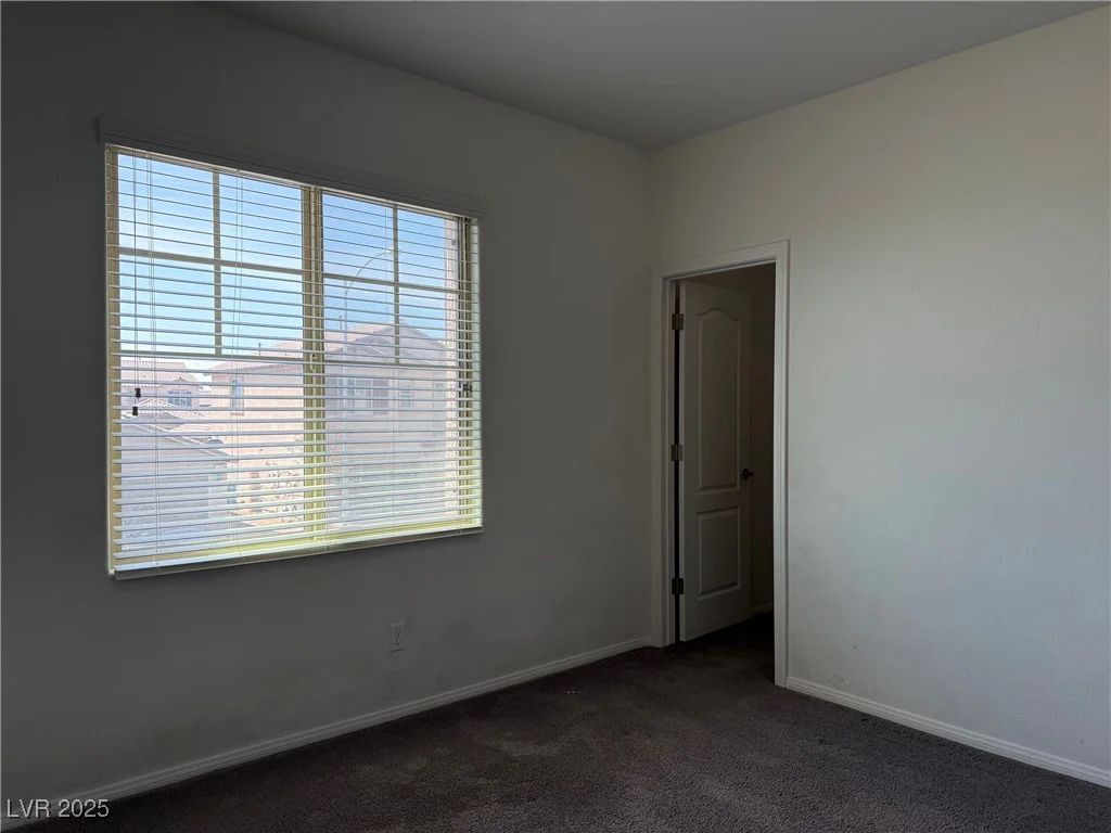 7246 Spring Flower, Las Vegas, NV 89117