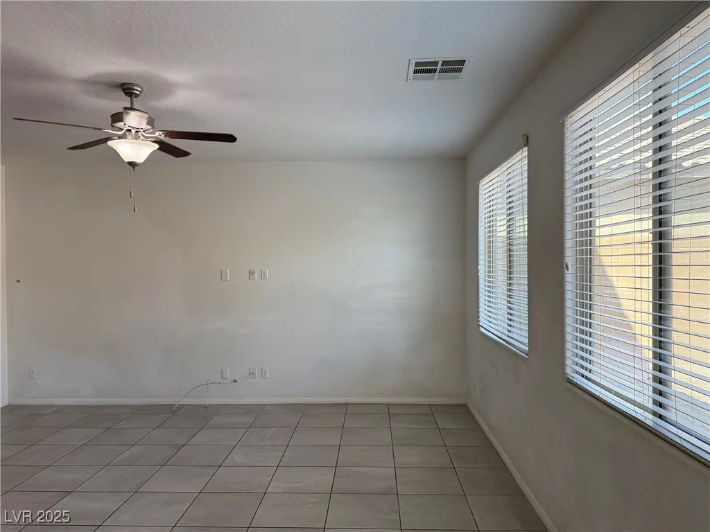 7246 Spring Flower, Las Vegas, NV 89117