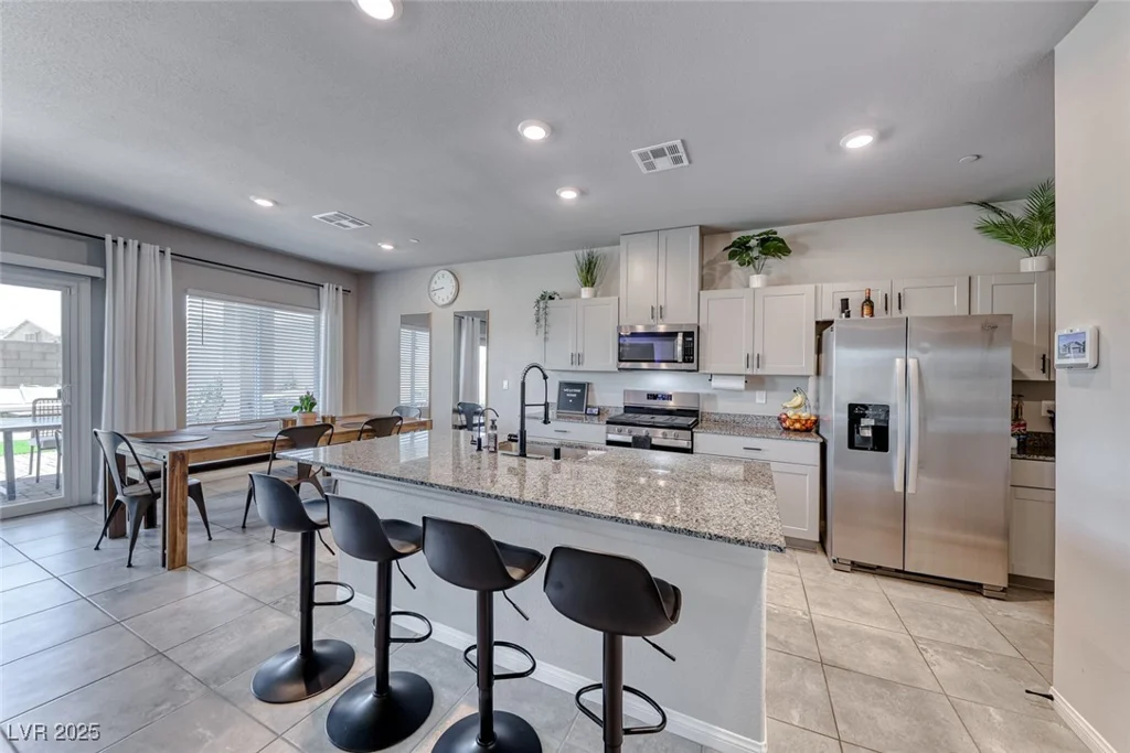 10979 Bristol Park, Las Vegas, NV 89166