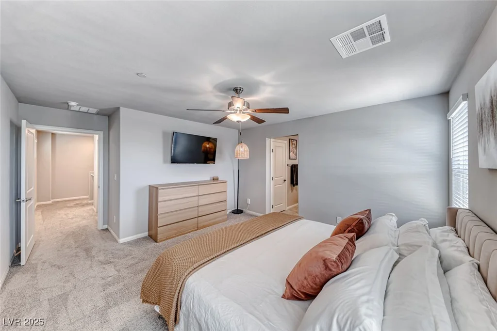 10979 Bristol Park, Las Vegas, NV 89166