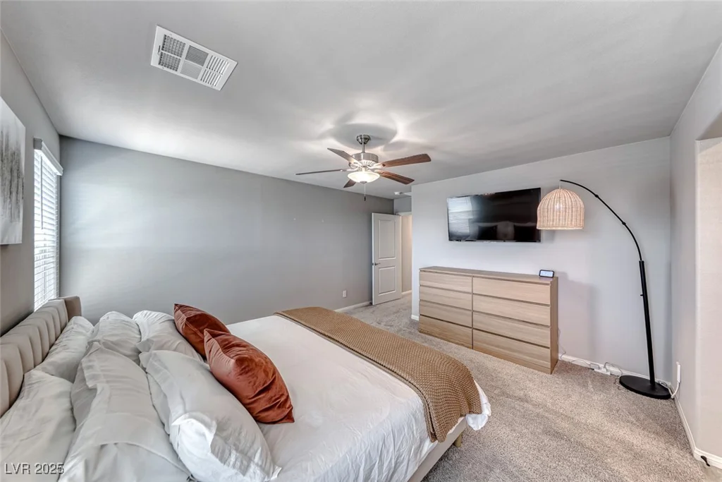 10979 Bristol Park, Las Vegas, NV 89166