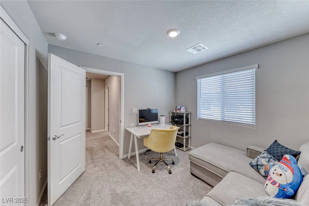 10979 Bristol Park, Las Vegas, NV 89166