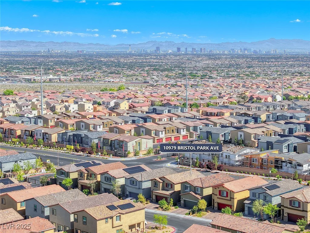 10979 Bristol Park, Las Vegas, NV 89166