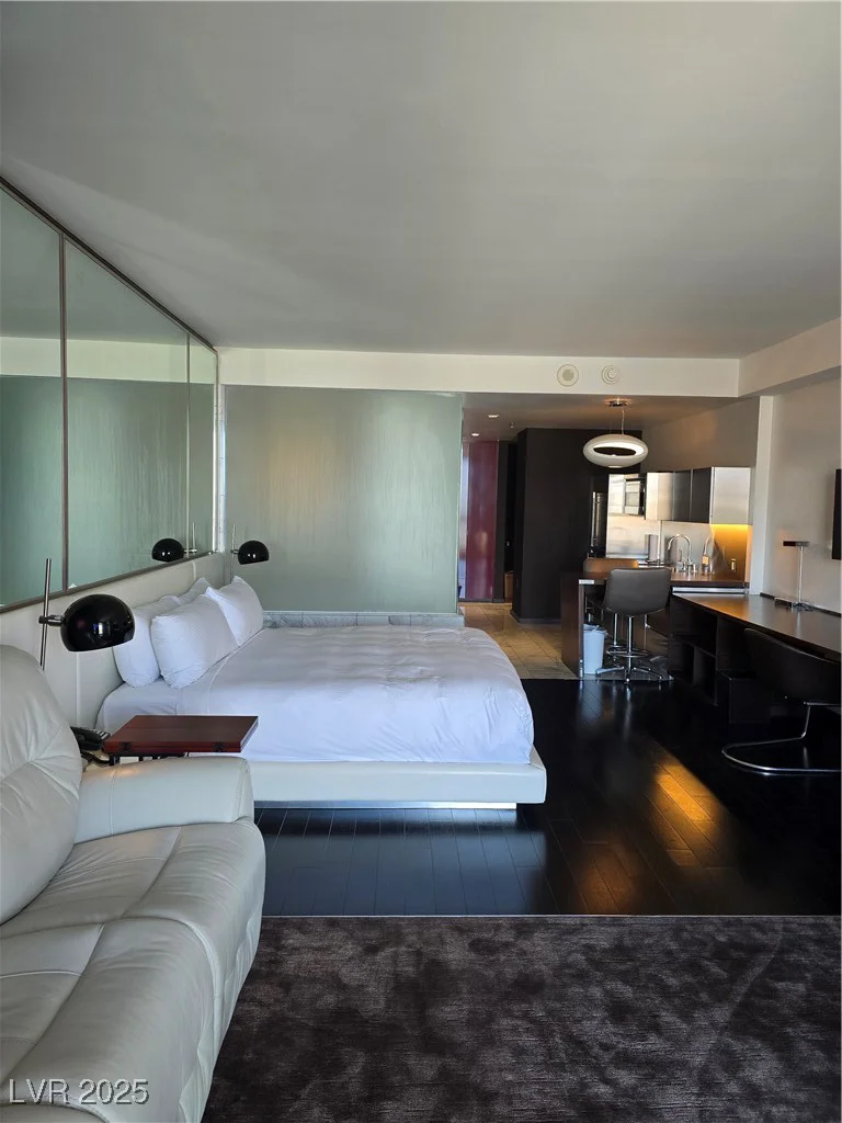 4381 Flamingo, Las Vegas, NV 89103