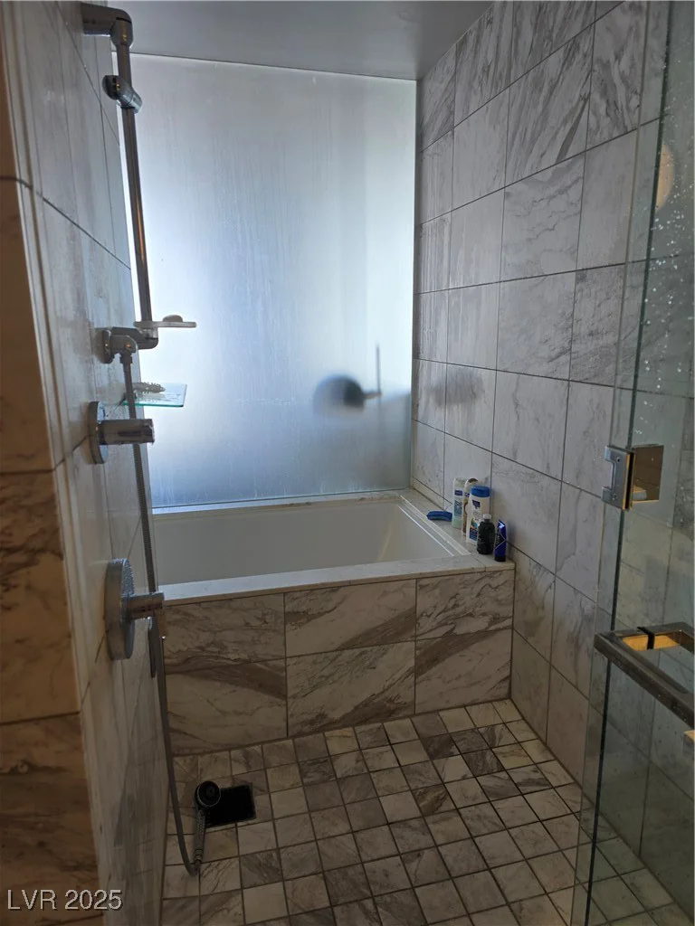 4381 Flamingo, Las Vegas, NV 89103