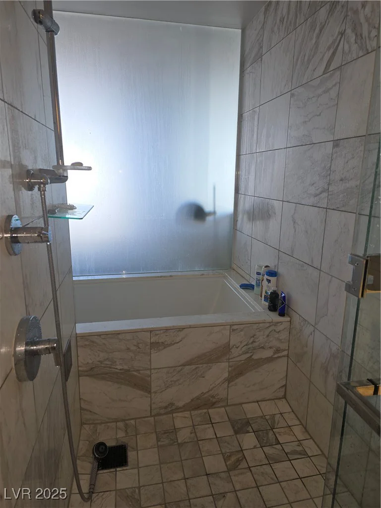 4381 Flamingo, Las Vegas, NV 89103