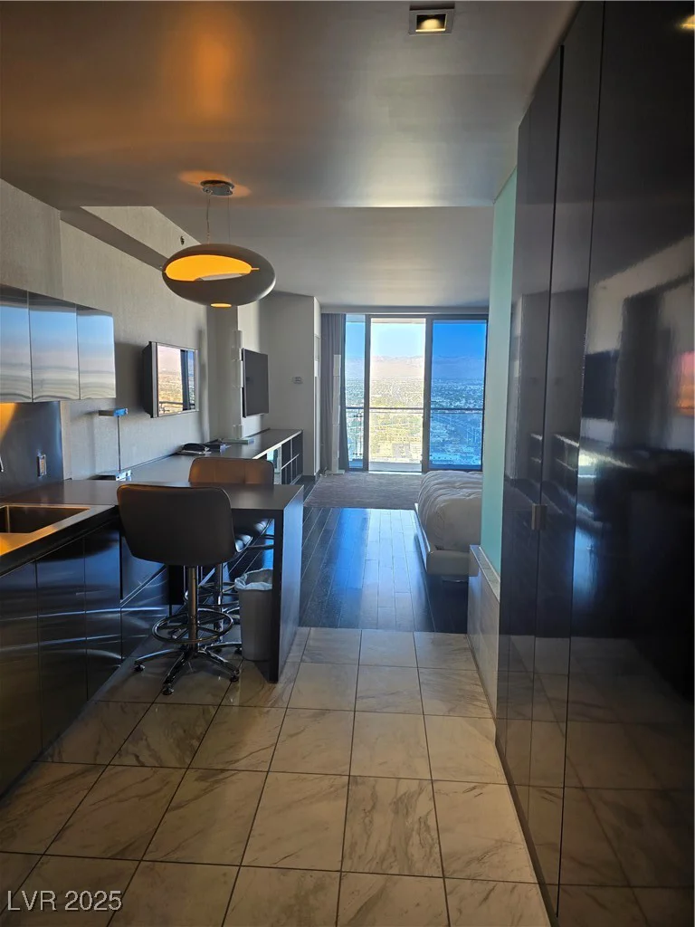 4381 Flamingo, Las Vegas, NV 89103