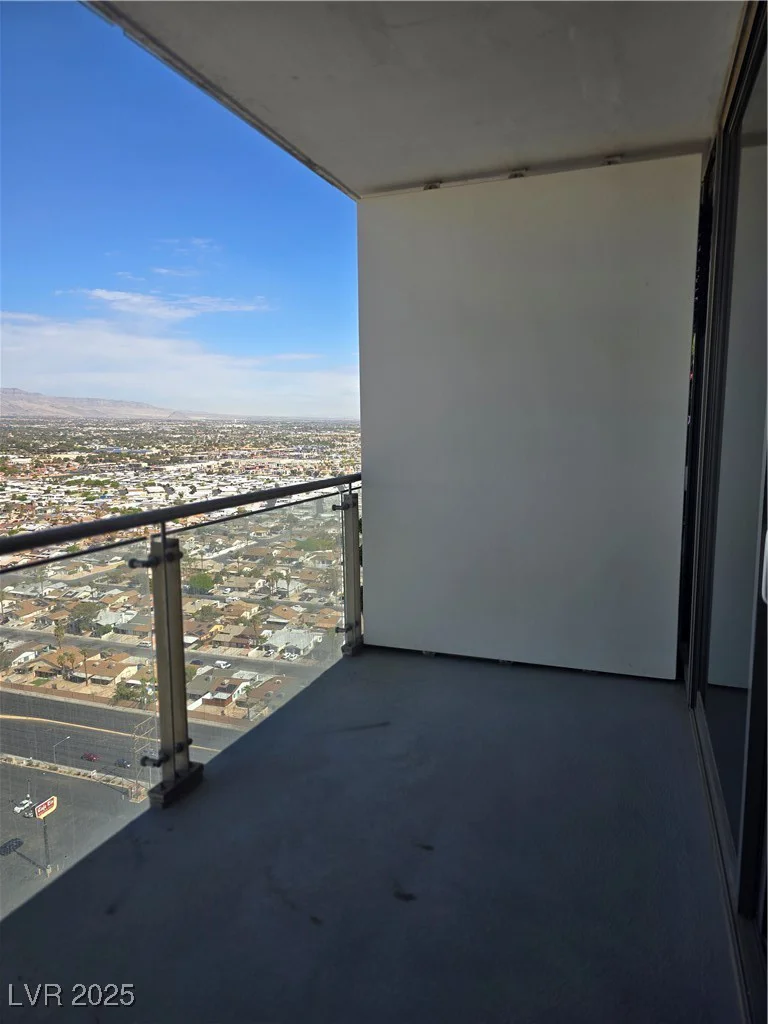 4381 Flamingo, Las Vegas, NV 89103