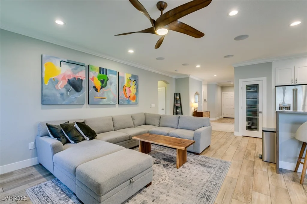 2780 Gallant Hills, Las Vegas, NV 89135