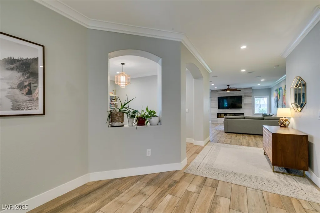 2780 Gallant Hills, Las Vegas, NV 89135