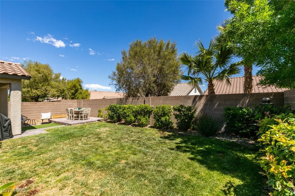 2780 Gallant Hills, Las Vegas, NV 89135