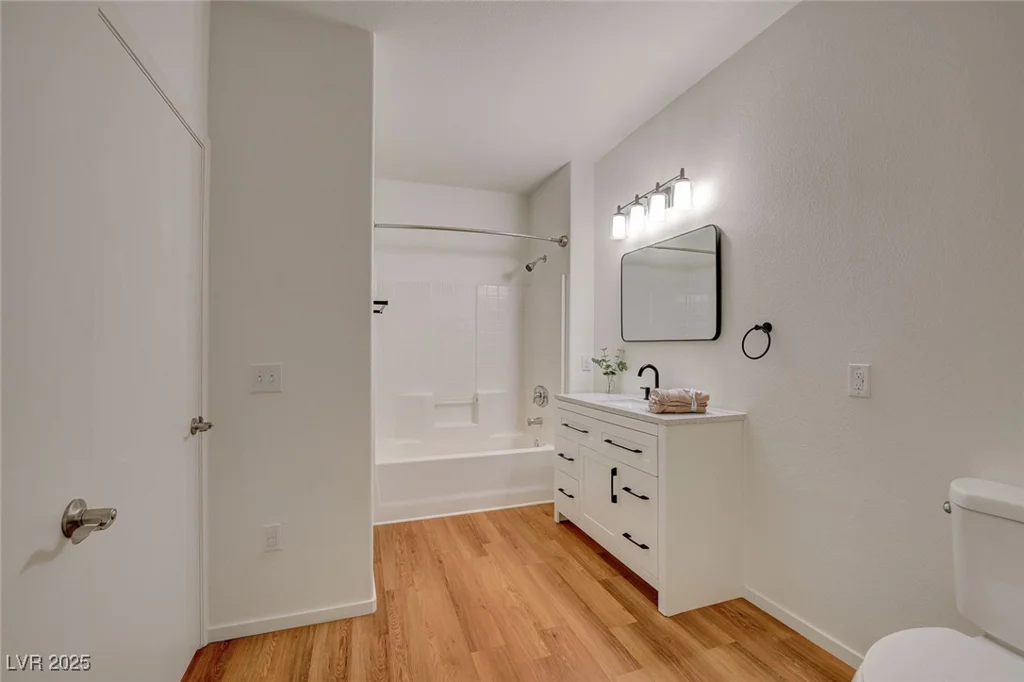 9303 Gilcrease, Las Vegas, NV 89149