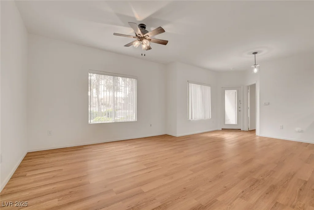 9303 Gilcrease, Las Vegas, NV 89149