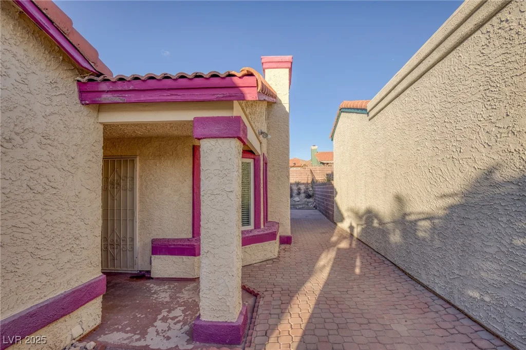 2380 Sierra Sunrise, Las Vegas, NV 89156