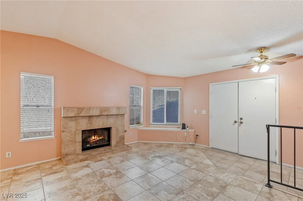 2380 Sierra Sunrise, Las Vegas, NV 89156