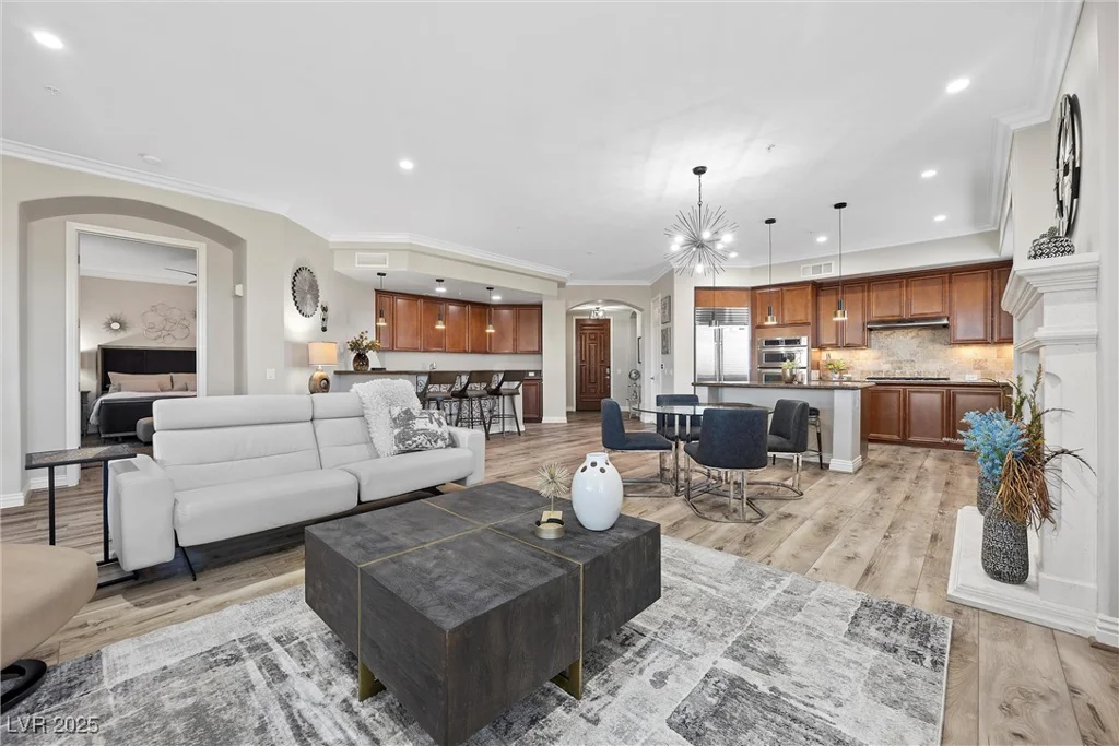 30 Via Mantova, Henderson, NV 89011