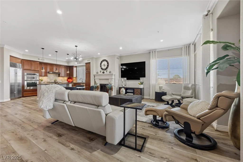 30 Via Mantova, Henderson, NV 89011