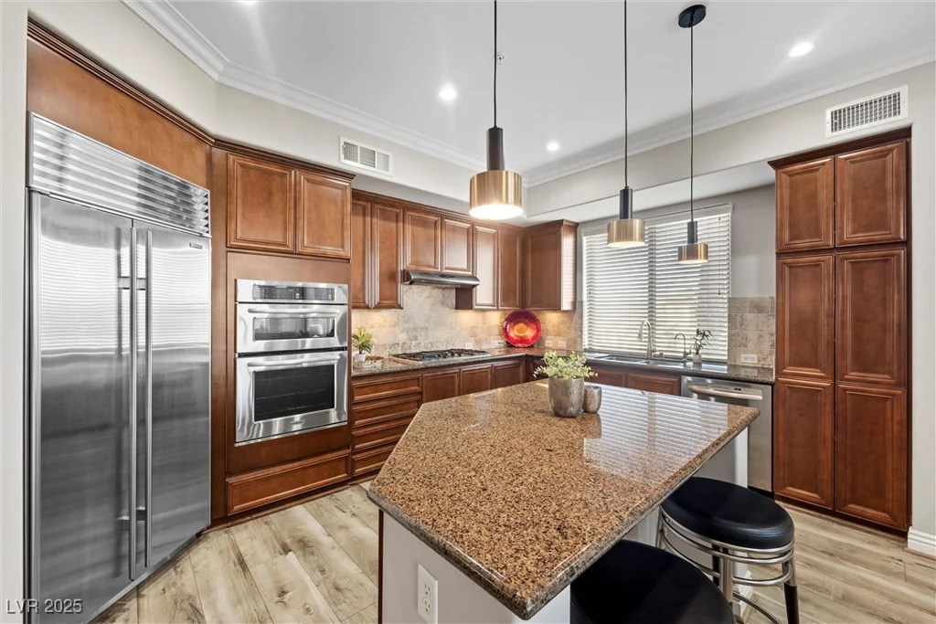 30 Via Mantova, Henderson, NV 89011