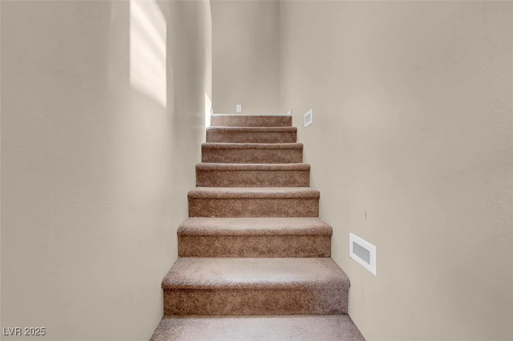 6599 Netherseal, Las Vegas, NV 89139