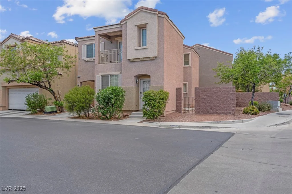 6599 Netherseal, Las Vegas, NV 89139