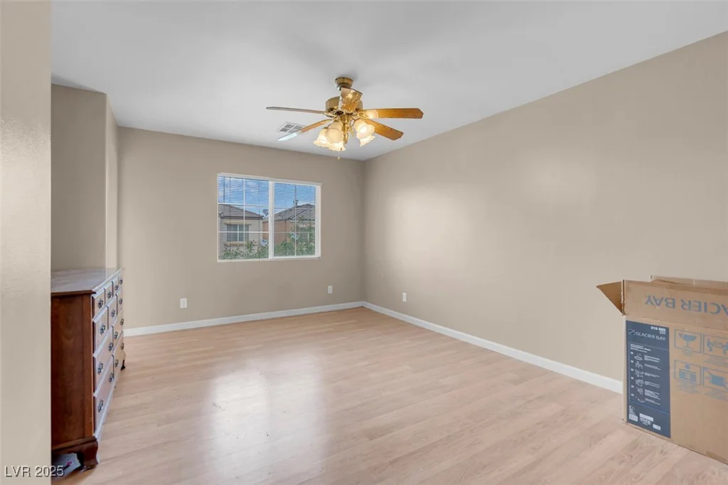 6599 Netherseal, Las Vegas, NV 89139
