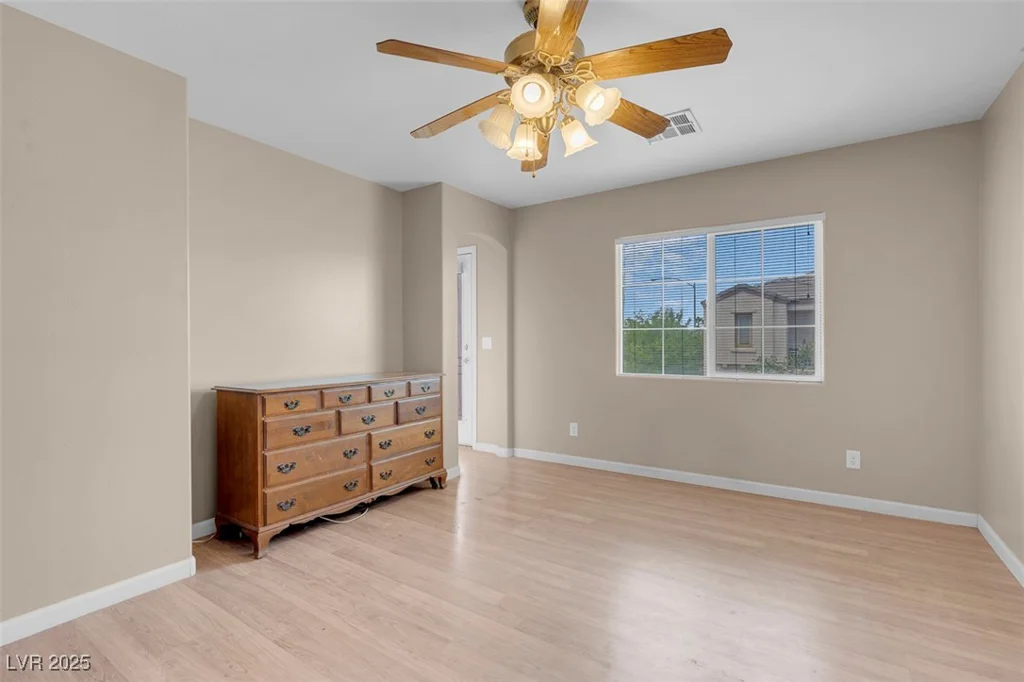6599 Netherseal, Las Vegas, NV 89139