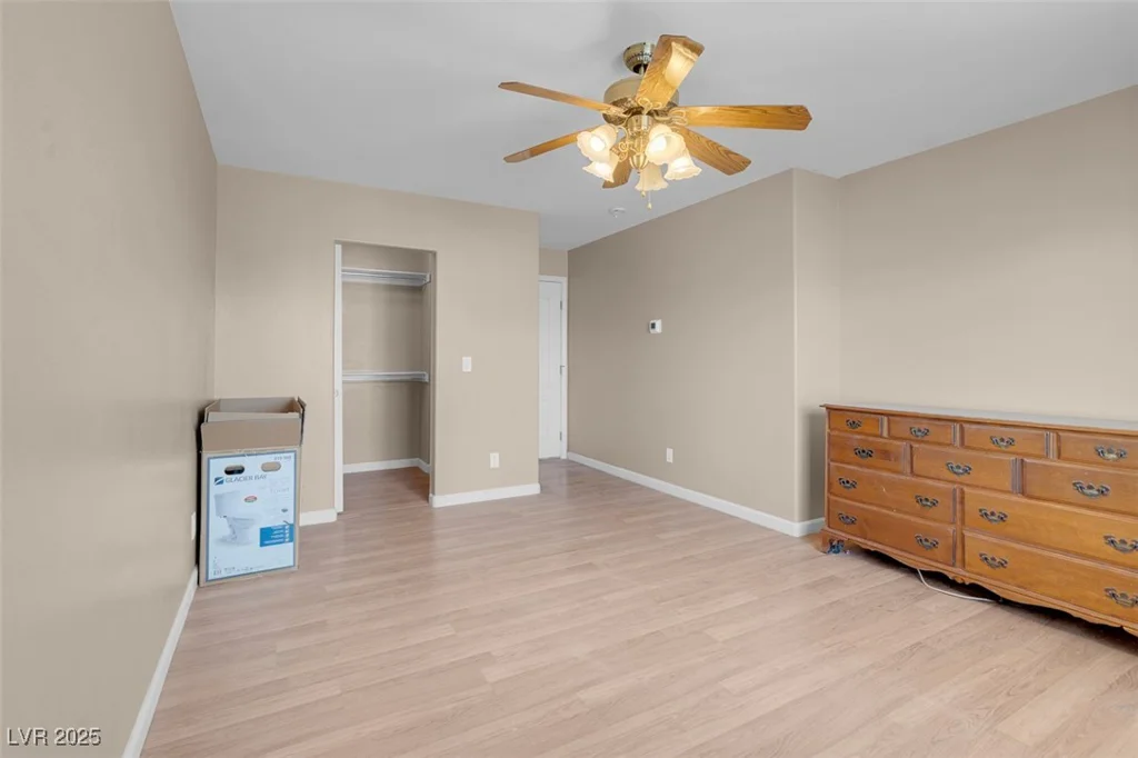 6599 Netherseal, Las Vegas, NV 89139