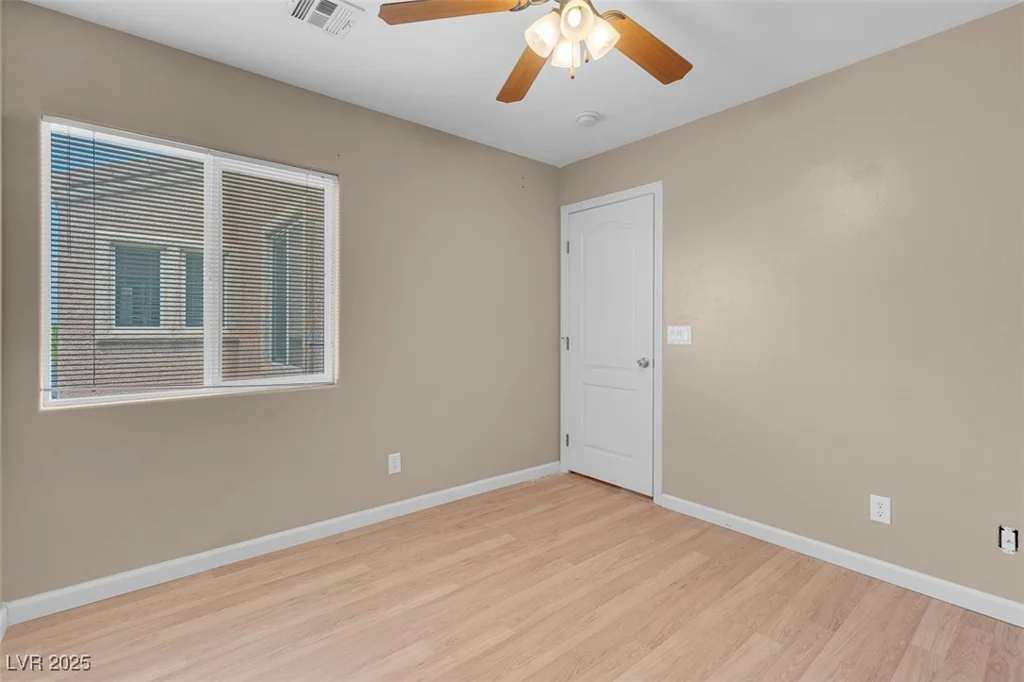6599 Netherseal, Las Vegas, NV 89139