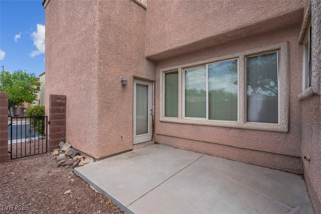 6599 Netherseal, Las Vegas, NV 89139