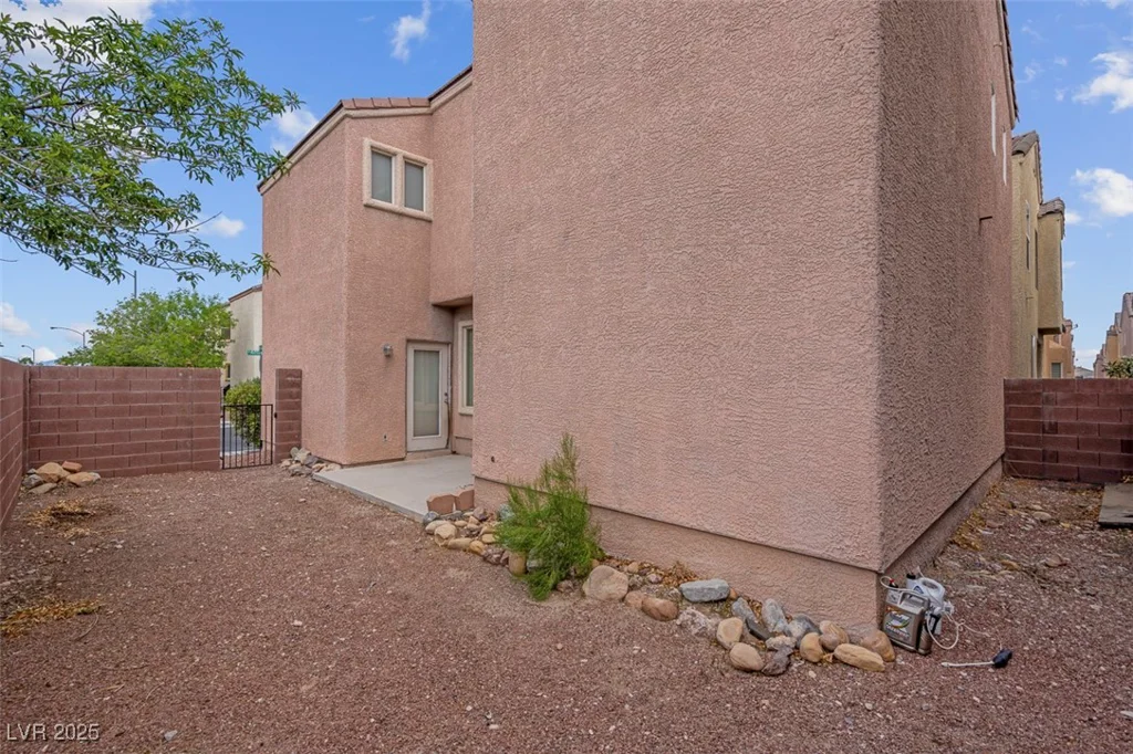 6599 Netherseal, Las Vegas, NV 89139