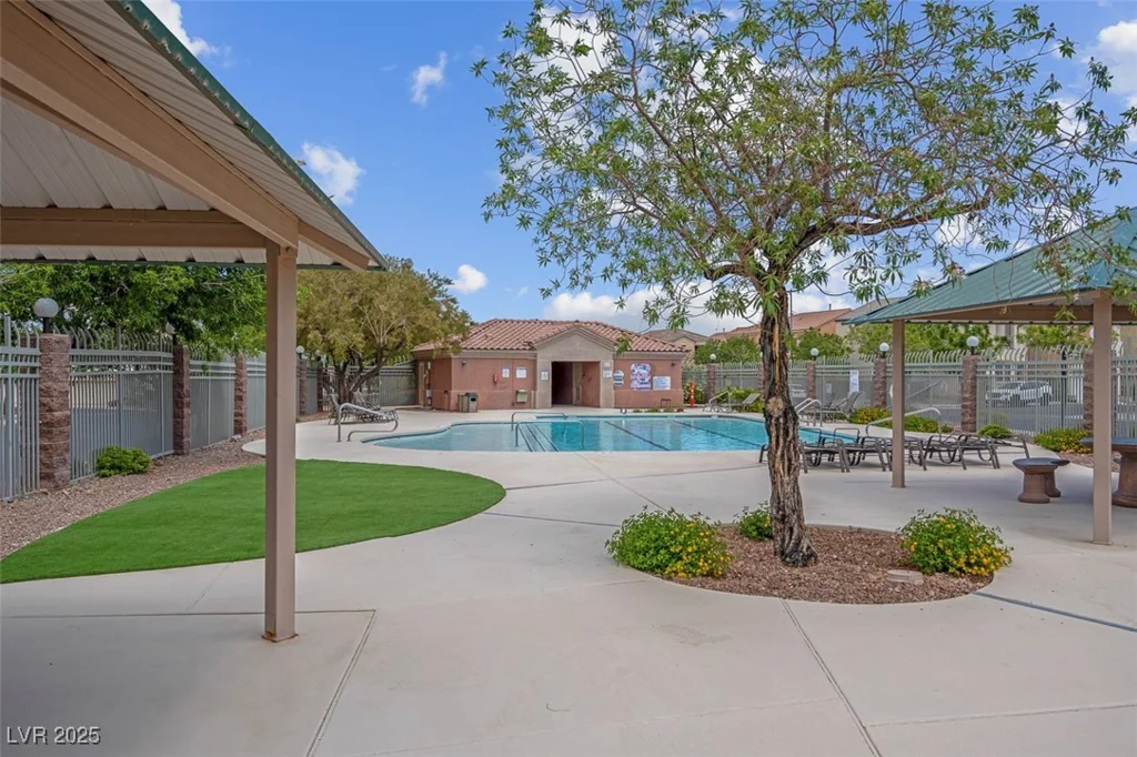 6599 Netherseal, Las Vegas, NV 89139