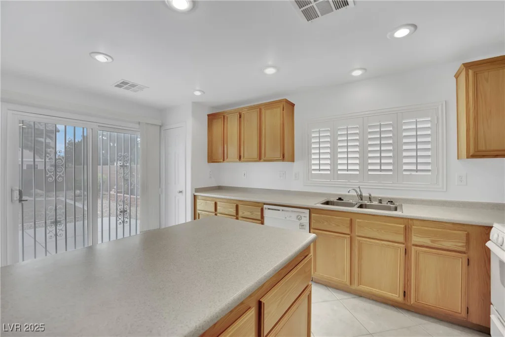 4909 Cherokee Run, Las Vegas, NV 89131