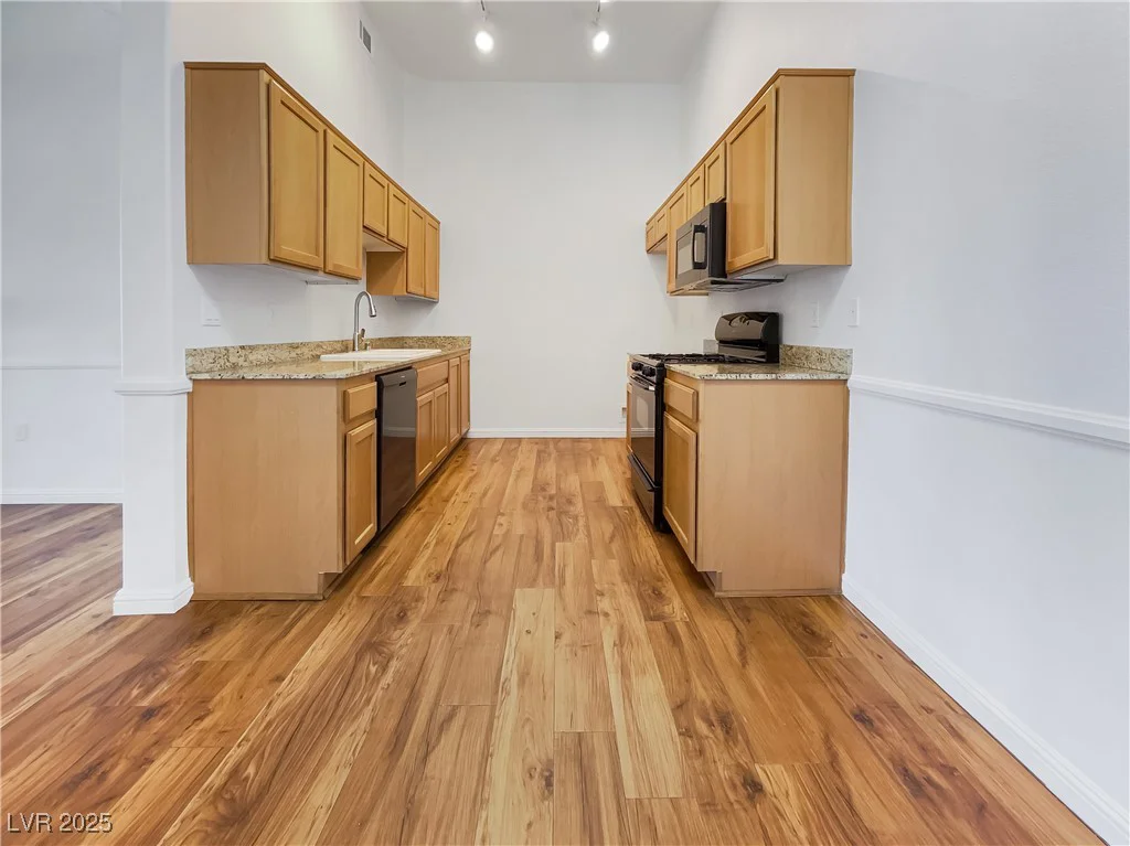 8985 Durango, Las Vegas, NV 89113
