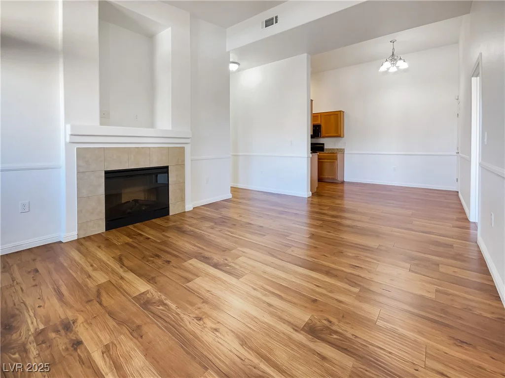 8985 Durango, Las Vegas, NV 89113