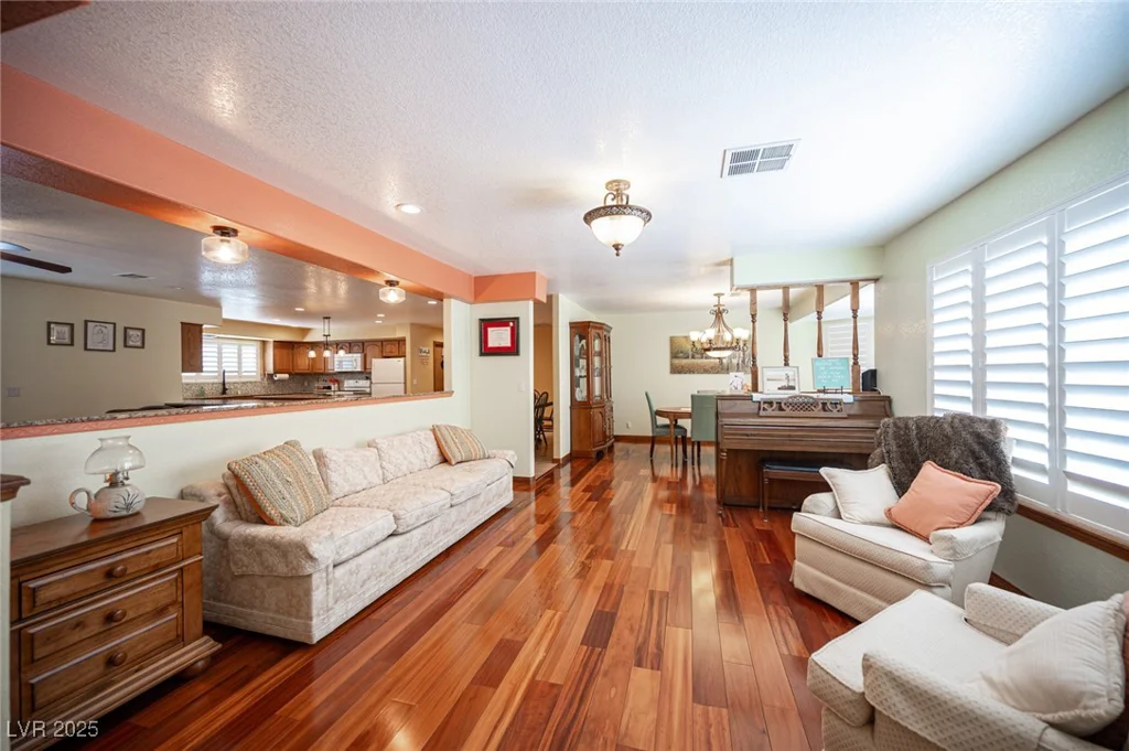 8340 Fisher, Las Vegas, NV 89149