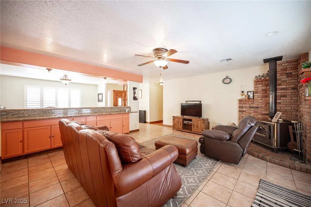 8340 Fisher, Las Vegas, NV 89149