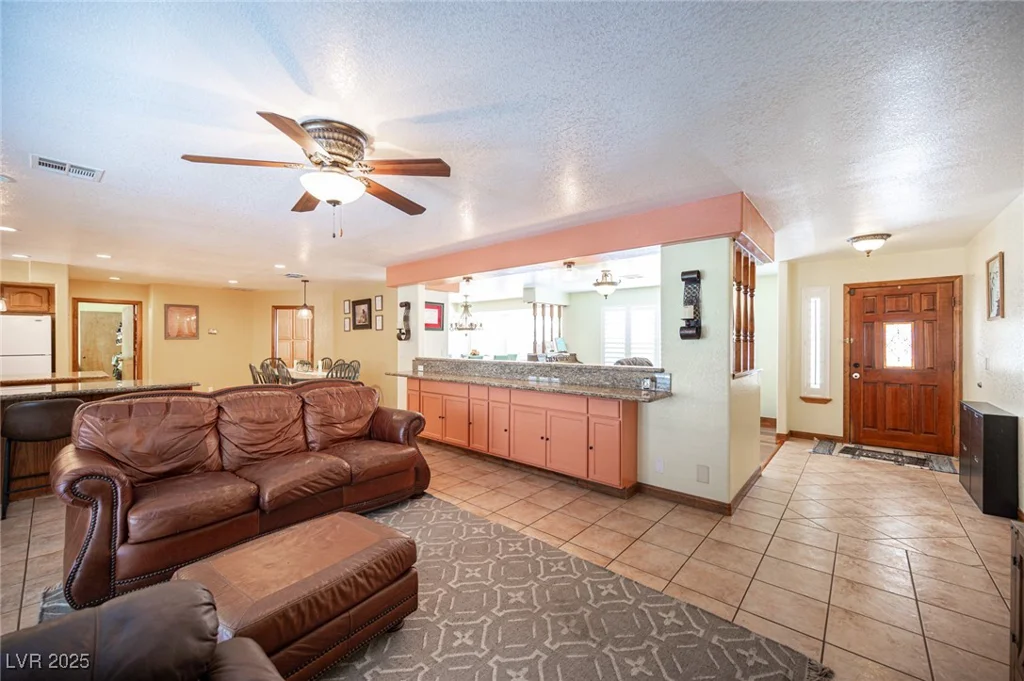 8340 Fisher, Las Vegas, NV 89149